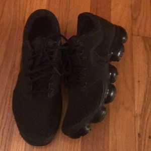 Vapormax Black Nike